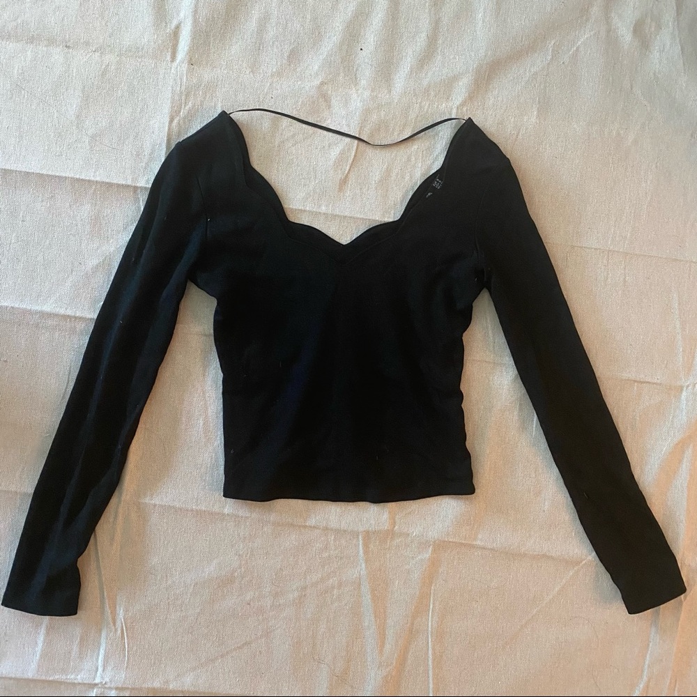 Black Bershka scallop edge neck top small